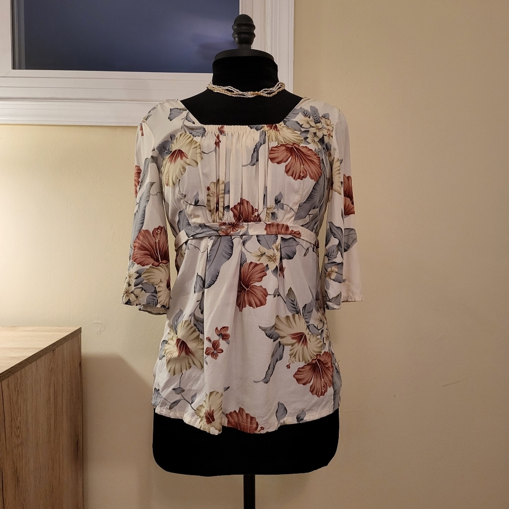 Iolani Tropical Square Neck Blouse